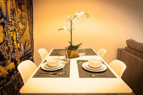 Poniente, �ntimo Apartamento En El Coraz�n De C�diz