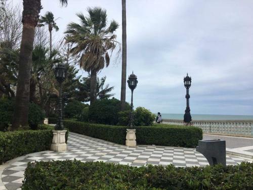 Apartamento Precioso D�plex En El Coraz�n de C�diz