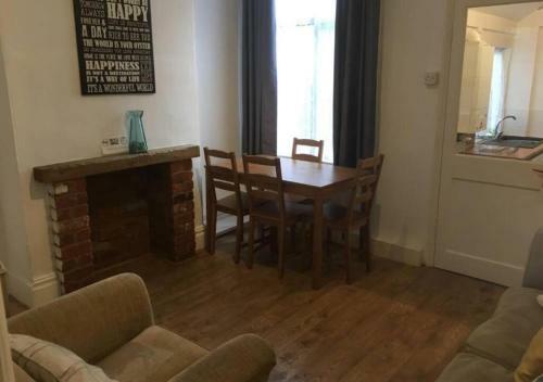 4 Bedroom Kettering Town House
