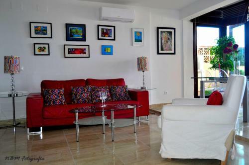 Amazing Frontal Beach Apartment