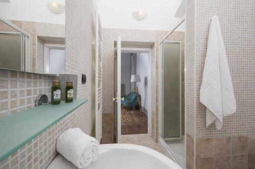 Hostal Dimora Duchessina Suites De Charme