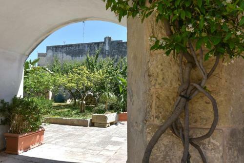 Hostal Dimora Duchessina Suites De Charme