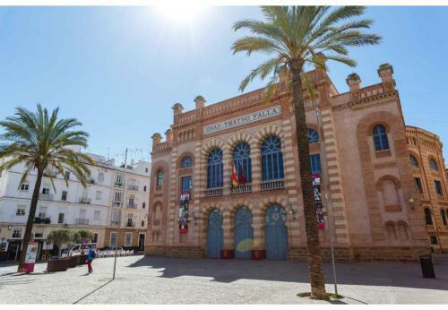 Apartamento Terraza-caleta Beach Home By Cadiz4rentals