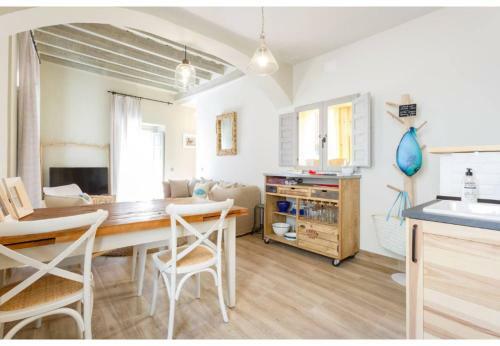 Apartamento Terraza-caleta Beach Home By Cadiz4rentals