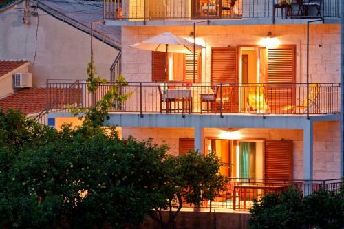Apartments Popaj