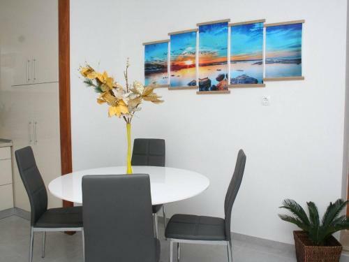 Apartments Snjezana