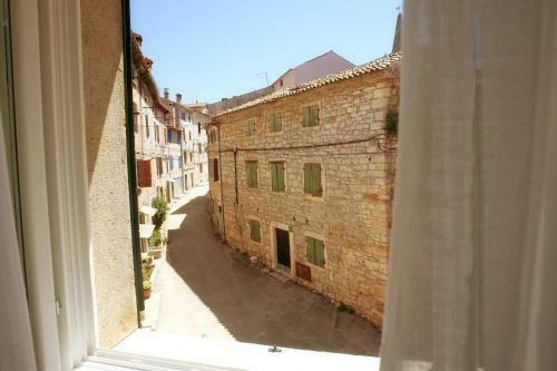 Hostal Holiday Home Bale - Valle