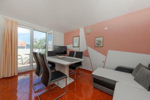 Apartments Danica Trogir