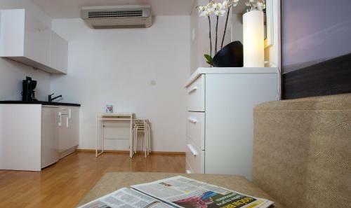 Apartamentos Makarska City Bay Studios