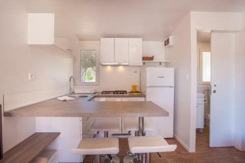 Mobile Homes Lopari