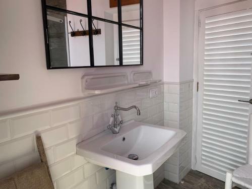 Apartamento The Traveller`s House Atico La Buganvilla Con Terraza