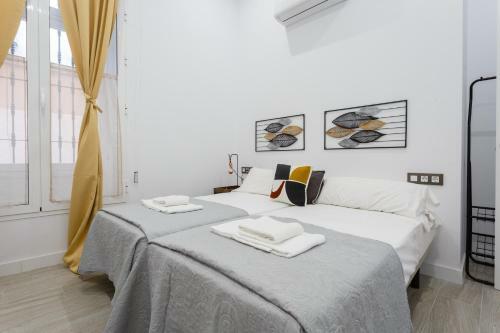 Cruise Adapted Apartment By Cadiz4rentals