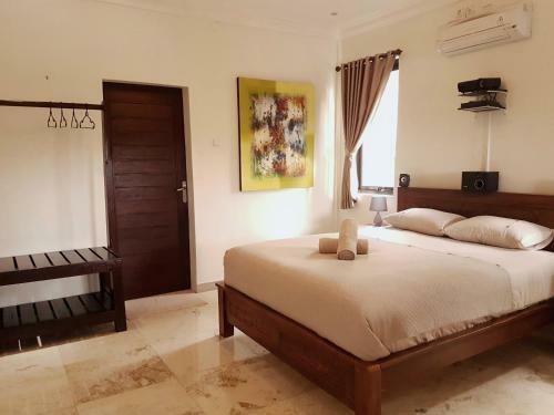 Apartamento Medewi Manor