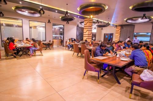 Hotel The Bhagwati Resort