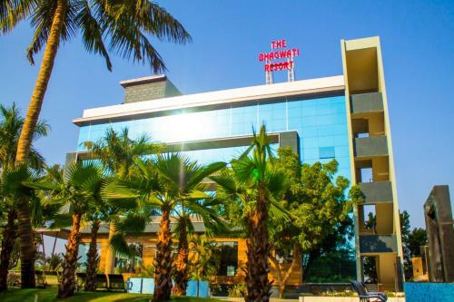Hotel The Bhagwati Resort