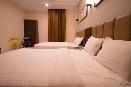 Hotel The Bhagwati Resort