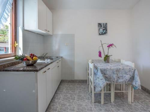 Apartments Folo