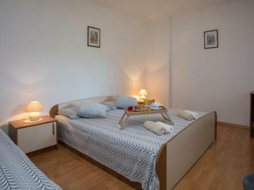 Apartments Folo