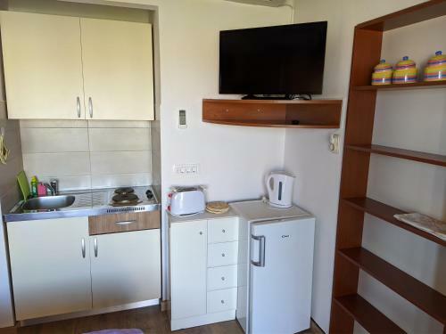 Apartments Ada