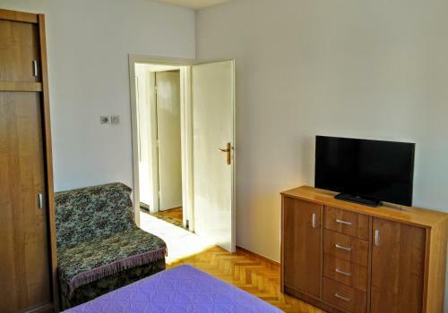 Apartments Ada