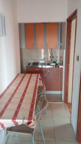 Apartments And Rooms Nediljko