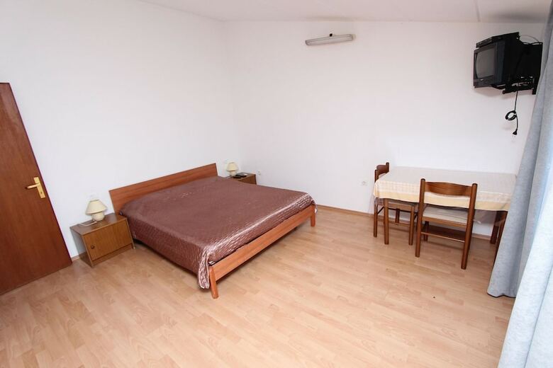 Apartments Orbanic 41