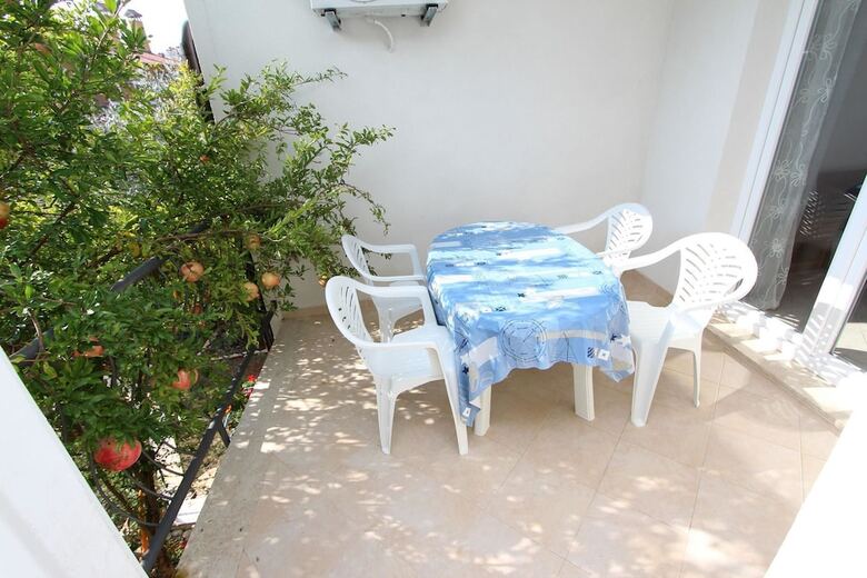 Apartments Orbanic 41