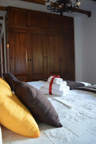 Agroturismo Las Estr�bedes Casa Rural