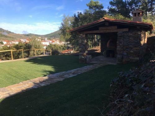Agroturismo Las Estr�bedes Casa Rural