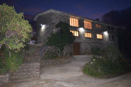 Agroturismo Las Estr�bedes Casa Rural