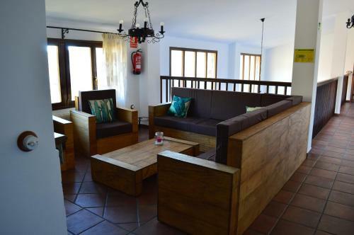Agroturismo Las Estr�bedes Casa Rural