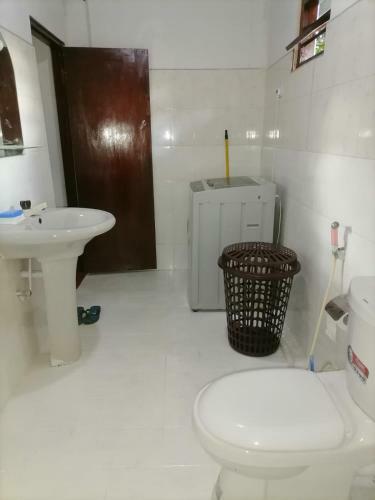 Hostal Kabalana Dinu Villa