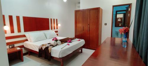 Hostal Equator Holiday Inn