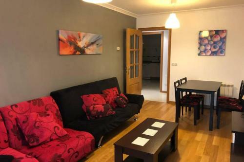 Bonito Apartamento En El Centro De Cangas