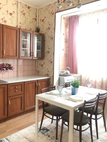Comfortable Apartment On Zharokov Str
