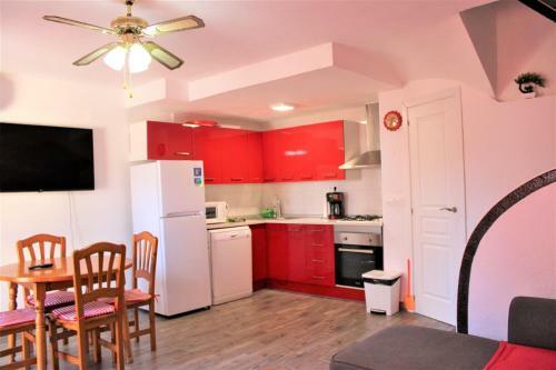 Apartamento Bungalo En Primera Linea de La Playa