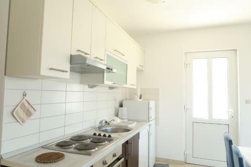 Apartments Maras
