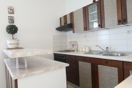 Apartments Maras
