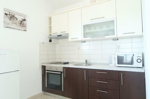 Apartments Maras