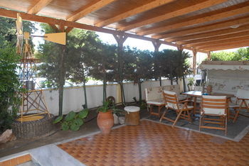 Takis Hotel Apartments