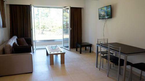 Apartamento Sani Kasimis