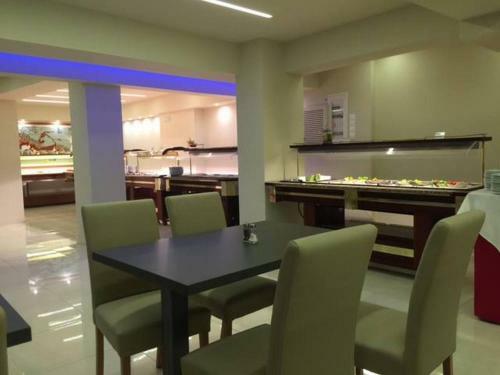 Pela Maria Hotel