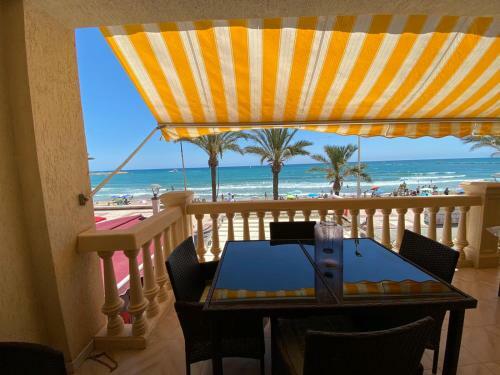 Apartamento Frente Al Mar En El Campello