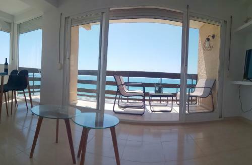 Beach Front Line Luxury Apartment, 2 Bedroom