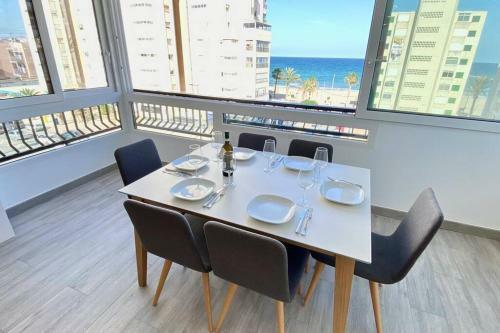 Luxury Apartment 3 Bed 2 Bath