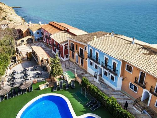 Apartamento Con Piscina Terraza Y Parking
