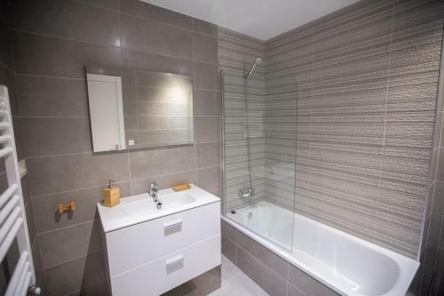 Apartamentos Tiu Enrique 4 Piso