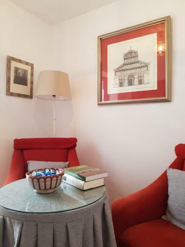 Casa S. XIX En Pleno Centro De Carmona