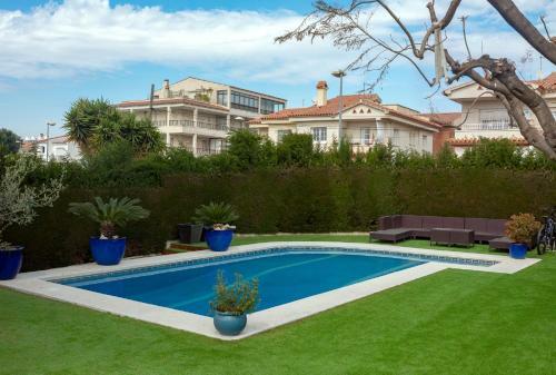 Villa Magnifica Casa A Pie Del Mar Con Piscina Individal