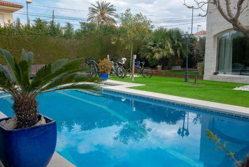 Villa Magnifica Casa A Pie Del Mar Con Piscina Individal